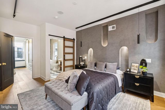 1418 ORANGE ST, Philadelphia, PA 19125