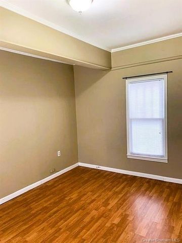 311 S Crocker Street, Sulphur, LA 70663