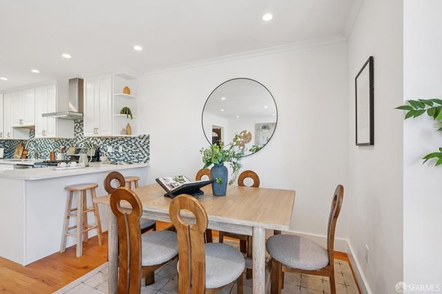 279 St Charles Avenue, San Francisco, CA 94132