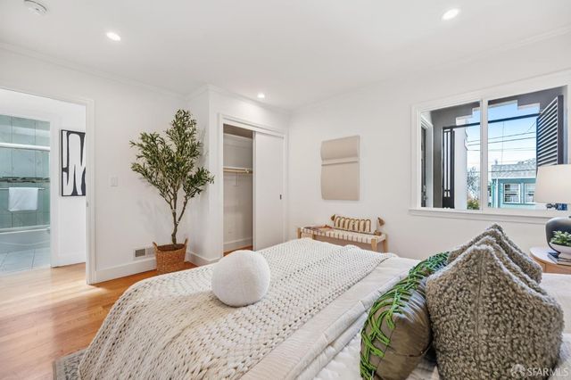 279 St Charles Avenue, San Francisco, CA 94132