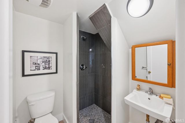 279 St Charles Avenue, San Francisco, CA 94132