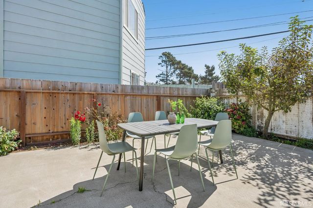 279 St Charles Avenue, San Francisco, CA 94132