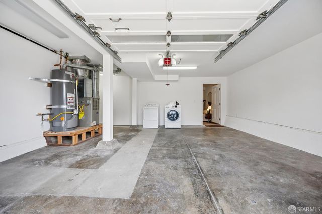 279 St Charles Avenue, San Francisco, CA 94132
