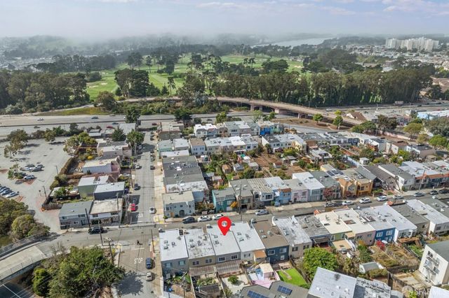 279 St Charles Avenue, San Francisco, CA 94132