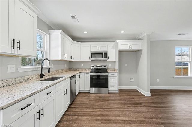 925 Randolph Street, High Point, NC 27260