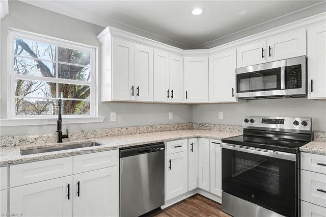 925 Randolph Street, High Point, NC 27260