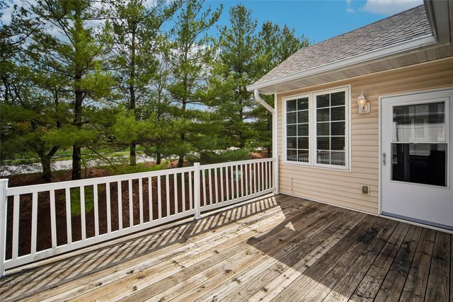 12208 Madison Avenue, Urbandale, IA 50323