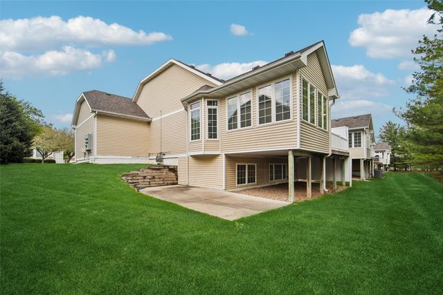 12208 Madison Avenue, Urbandale, IA 50323