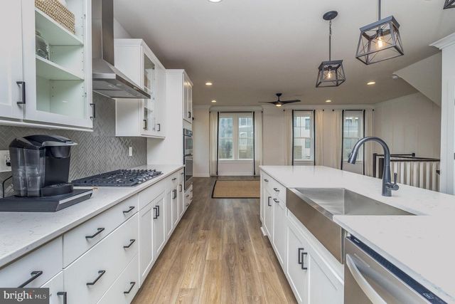 251 WILLIS ST, Fredericksburg, VA 22401