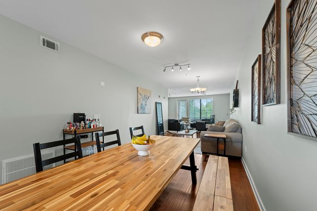 380 N Island Dr Apt 105, Memphis, TN 38103