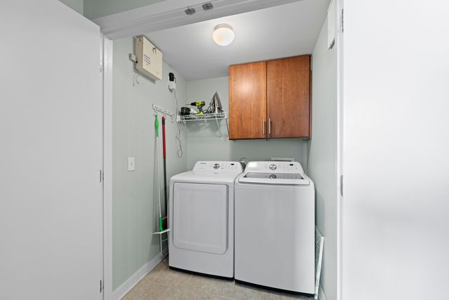 380 N Island Dr Apt 105, Memphis, TN 38103