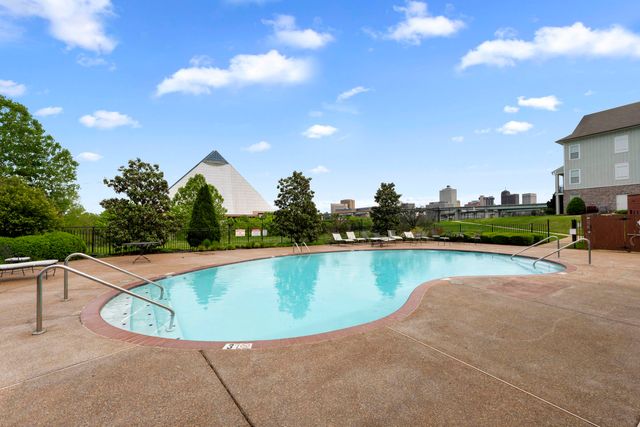 380 N Island Dr Apt 105, Memphis, TN 38103