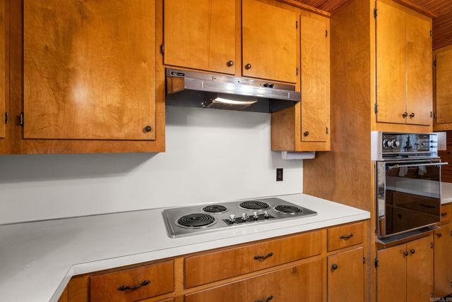 20314 Lake Vista Drive, Roland, AR 72135