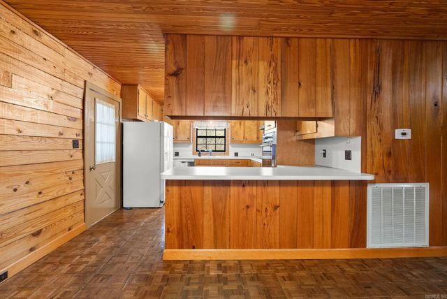 20314 Lake Vista Drive, Roland, AR 72135