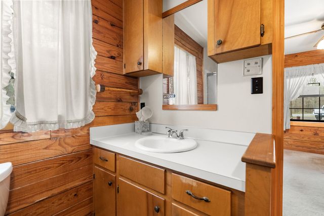 20314 Lake Vista Drive, Roland, AR 72135