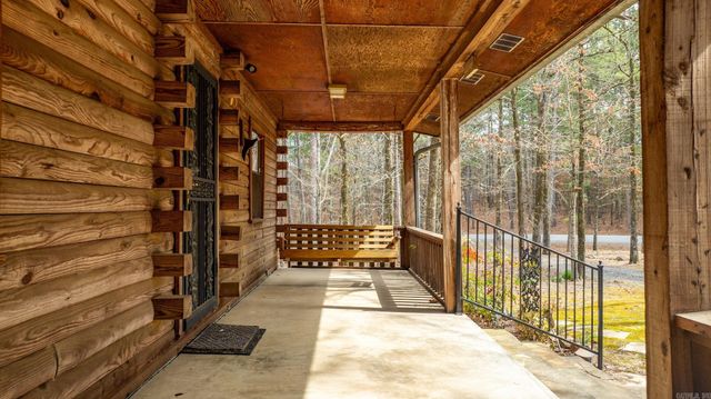 20314 Lake Vista Drive, Roland, AR 72135