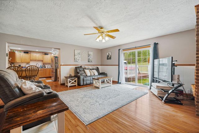 1680 KY-715, Rogers, KY 41365