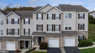 442 MARION RD #442, York, PA 17406