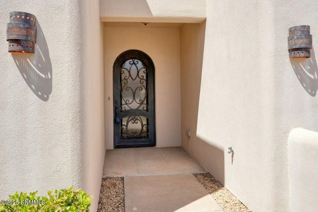 4479 Maricopa Circle, Las Cruces, NM 88011