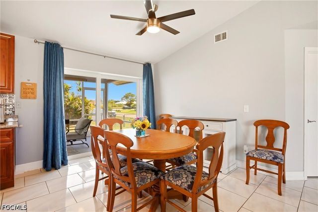 202 SE 10th TER, Cape Coral, FL 33990