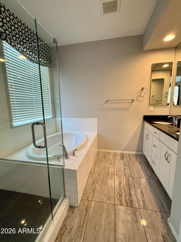 9464 W FALLEN LEAF Lane, Peoria, AZ 85383