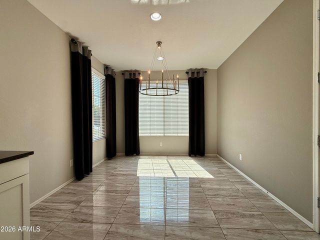 9464 W FALLEN LEAF Lane, Peoria, AZ 85383