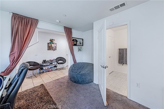 809 N Dalton 104, Azusa, CA 91702
