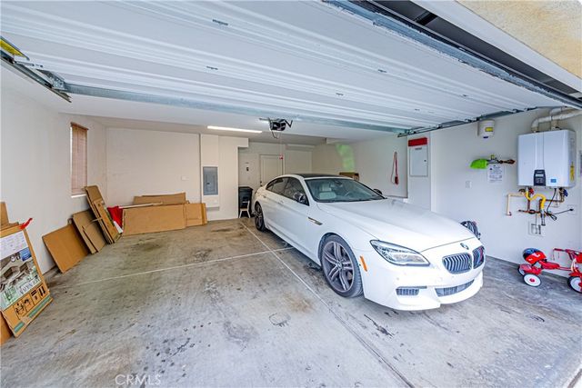 809 N Dalton 104, Azusa, CA 91702