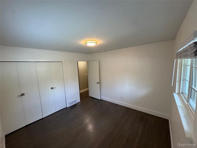 1103 Ravenwood Street, Ann Arbor, MI 48103