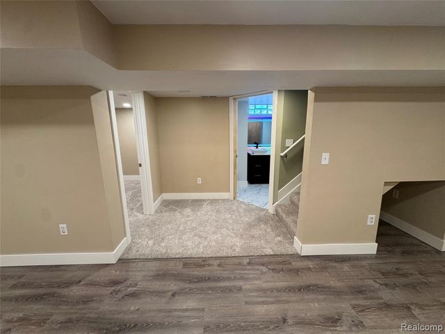 1103 Ravenwood Street, Ann Arbor, MI 48103
