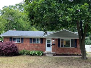 1103 Ravenwood Street, Ann Arbor, MI 48103