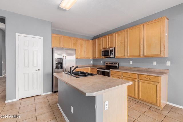 3496 W Mineral Butte Drive, Queen Creek, AZ 85144