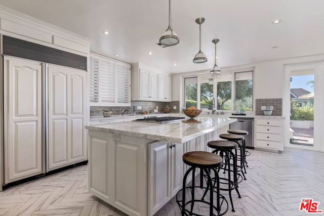 12695 Promontory Road, Los Angeles, CA 90049