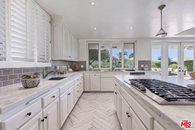 12695 Promontory Road, Los Angeles, CA 90049