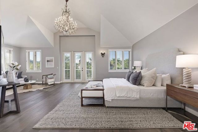 12695 Promontory Road, Los Angeles, CA 90049