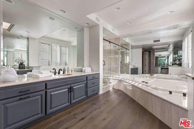 12695 Promontory Road, Los Angeles, CA 90049