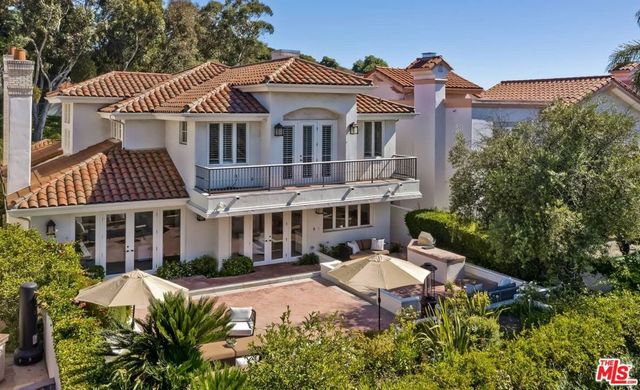12695 Promontory Road, Los Angeles, CA 90049