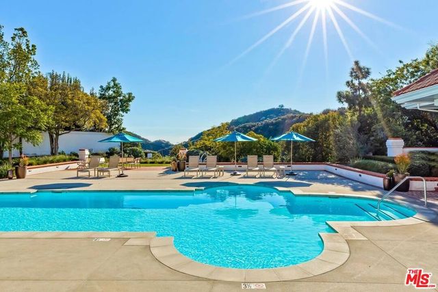 12695 Promontory Road, Los Angeles, CA 90049