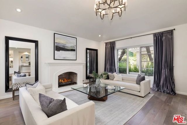 12695 Promontory Road, Los Angeles, CA 90049