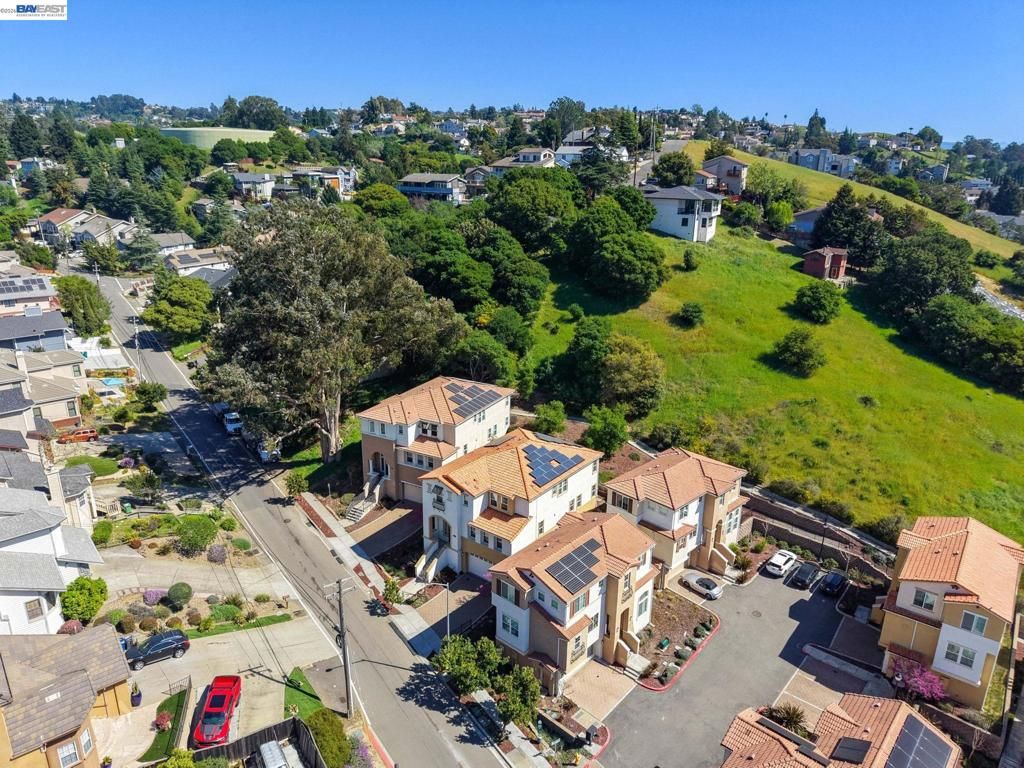 Image 49 of property listing at 2703 Tribune Ave, Hayward, CA 94542