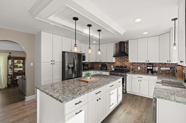 13133 Fillmore Street, Crown Point, IN 46307