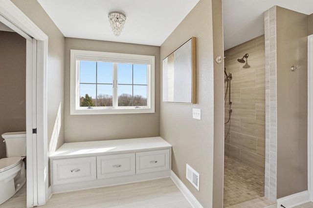 N87W25037 Bay COURT, Lisbon, WI 53089