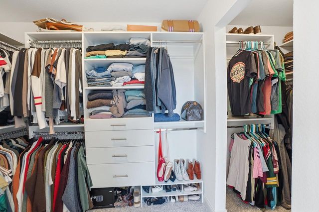 N87W25037 Bay COURT, Lisbon, WI 53089