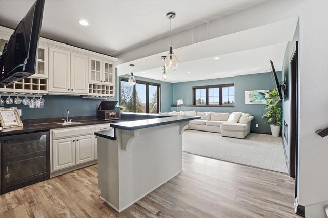 N87W25037 Bay COURT, Lisbon, WI 53089