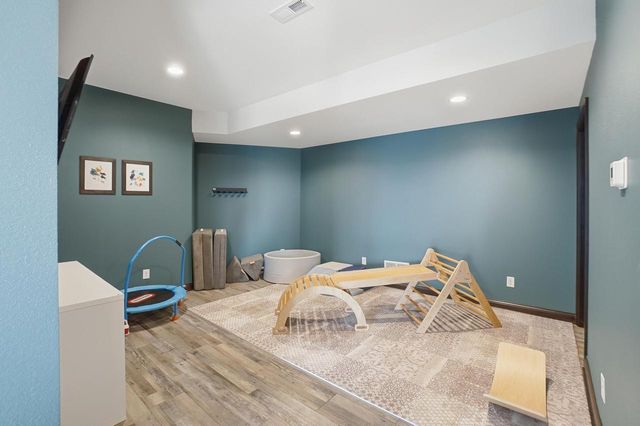 N87W25037 Bay COURT, Lisbon, WI 53089