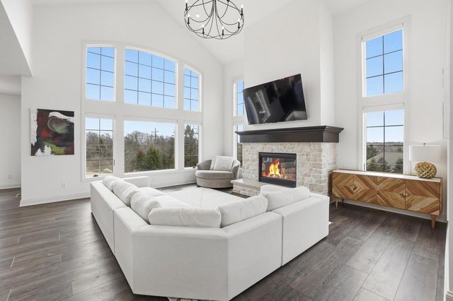 N87W25037 Bay COURT, Lisbon, WI 53089