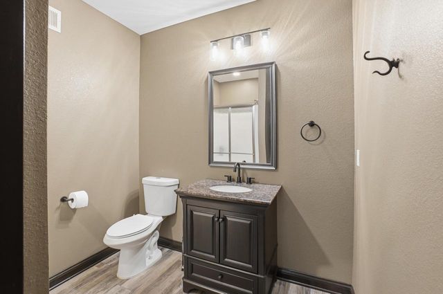 N87W25037 Bay COURT, Lisbon, WI 53089