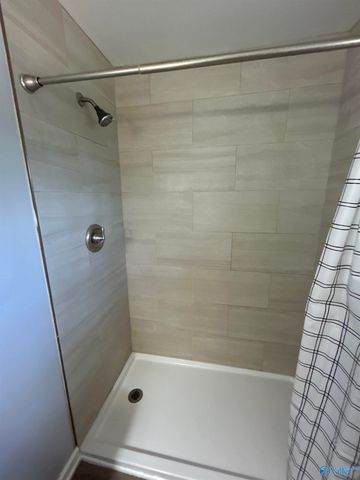 6202 Valley Park Drive, Huntsville, AL 35810