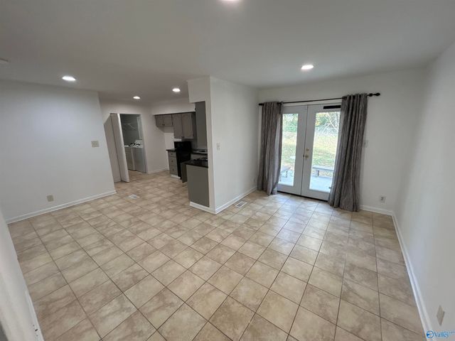 6202 Valley Park Drive, Huntsville, AL 35810