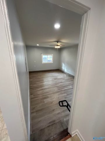 6202 Valley Park Drive, Huntsville, AL 35810